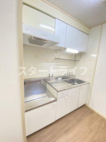大阪市淀川区十八条２丁目の賃貸マンションのキッチン