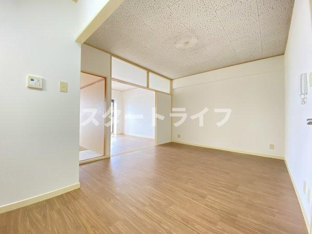 大阪市淀川区十八条２丁目の賃貸マンションの寝室