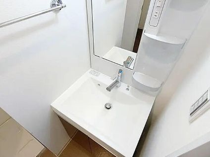 荒川区東日暮里５丁目の賃貸マンション