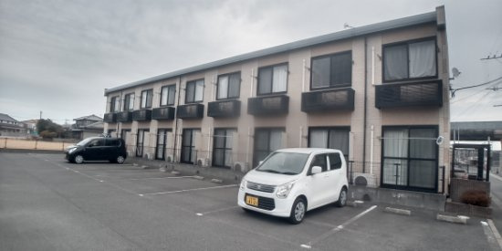 レオパレス木屋瀬の外観