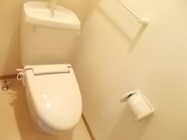 清潔感のあるトイレです