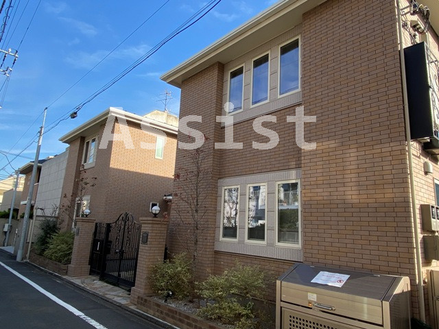 CASA  BRILLAの外観