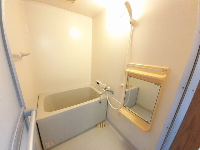 お風呂で日々の疲れを落としましょう