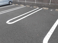 駐車場に車を止められます