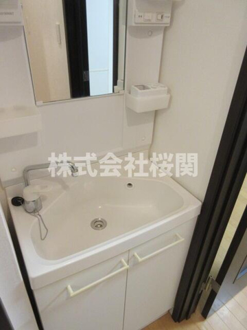 フェリーチェ上反町Ｂ棟の洗面所