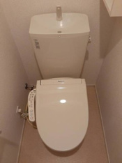 落ち着いたトイレです