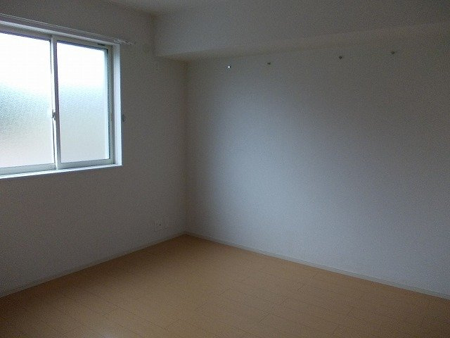 明るい色調の室内です