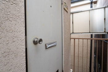 落ち着いた玄関です