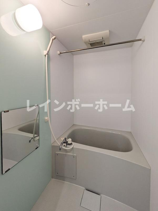 AJ南柏SouthⅢ　特典：仲介手数料が半額です!!の浴室|コンパクトで使いやすいお風呂です※別部屋参照