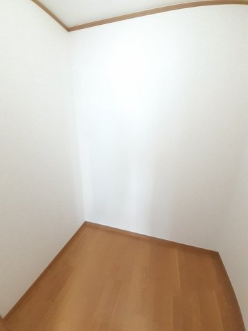 プティウエストの収納|たっぷりとした収納スペースです