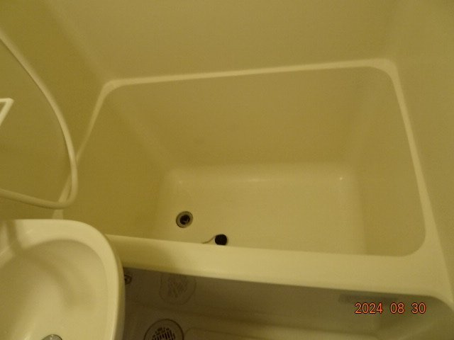 日々の疲れを癒すお風呂付です