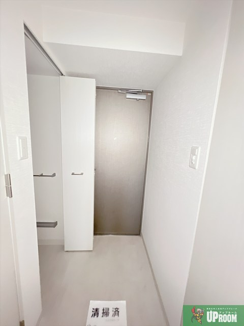 エスリード大曽根プレシャスの玄関