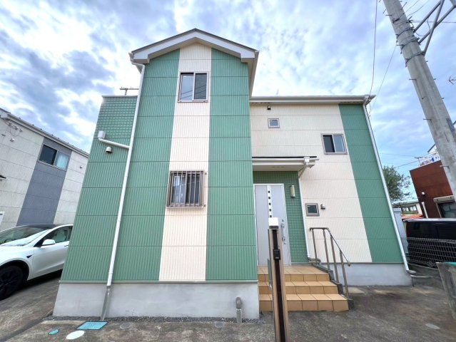 【外観】 | 小田原市小八幡1丁目　リフォーム戸建て　全居室6帖確保