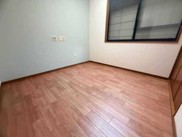 久我本町の洋室