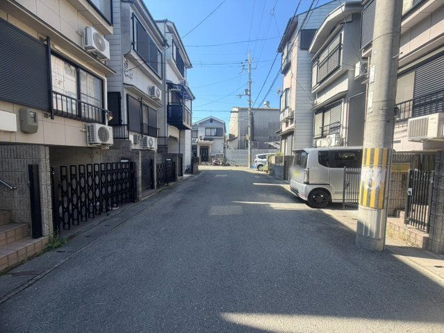 久我本町の前面道路含む現地写真