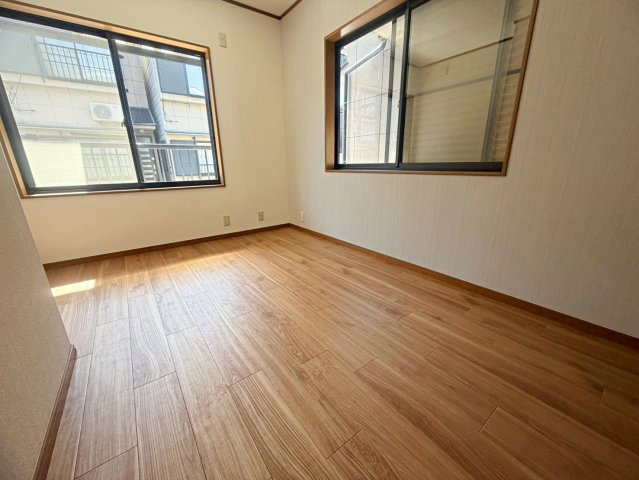 久我本町の洋室
