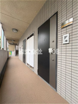 【その他】 | CASSIA代田橋 | 203号室　玄関ドア