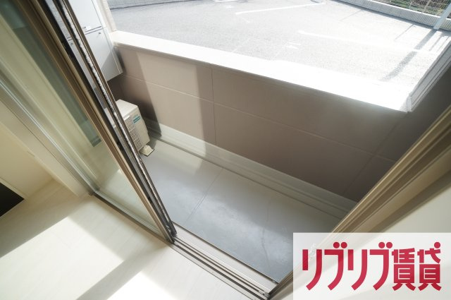 Chez mon chant（シェモンシャン）のバルコニー