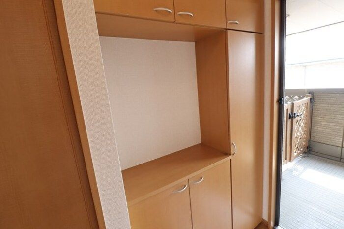ROYAL GARDEN CASAHARAの収納