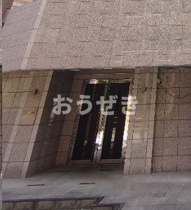 コンシェリア御茶ノ水のエントランス