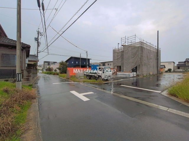 【前面道路含む現地写真】の画像