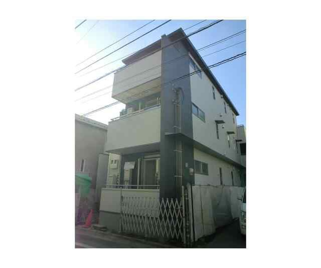 グランシャリオ小島の外観