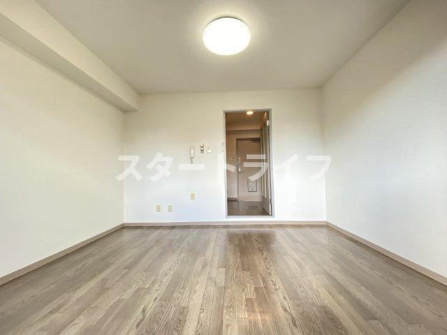 大阪市淀川区東三国４丁目の賃貸マンションの寝室