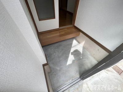 【玄関】 | 御供田1丁目貸家
