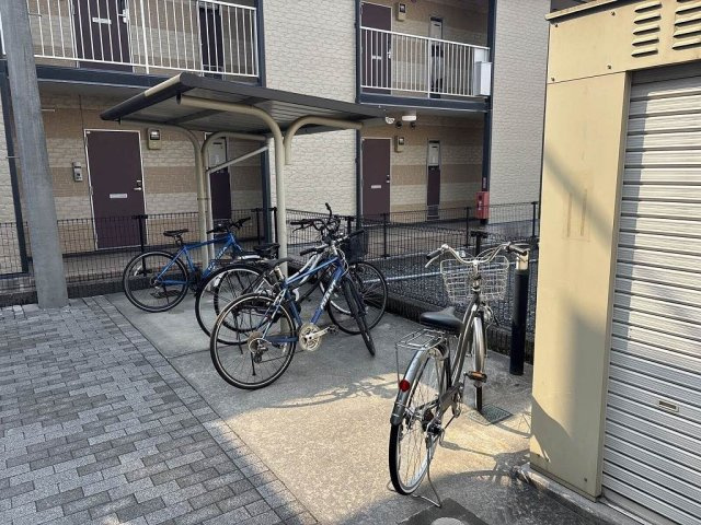 レオパレス山﨑８８のその他