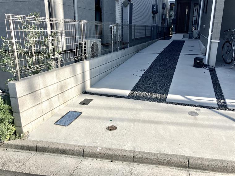 南荻窪戸建の駐車場