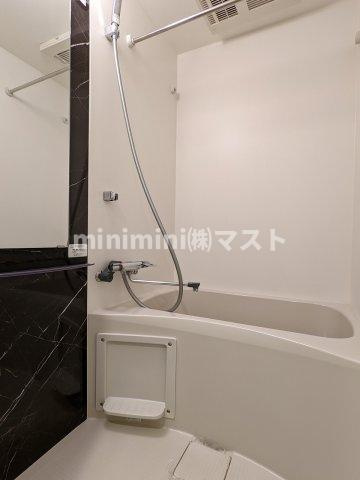 エスリード阿波座パークレジデンスの浴室