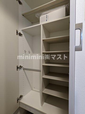 エスリード阿波座パークレジデンスの収納