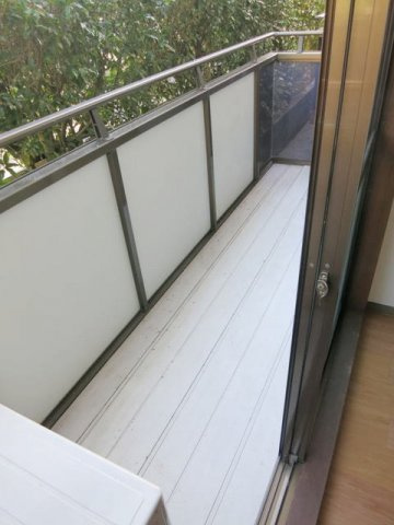 シャトレーヌ葵のバルコニー