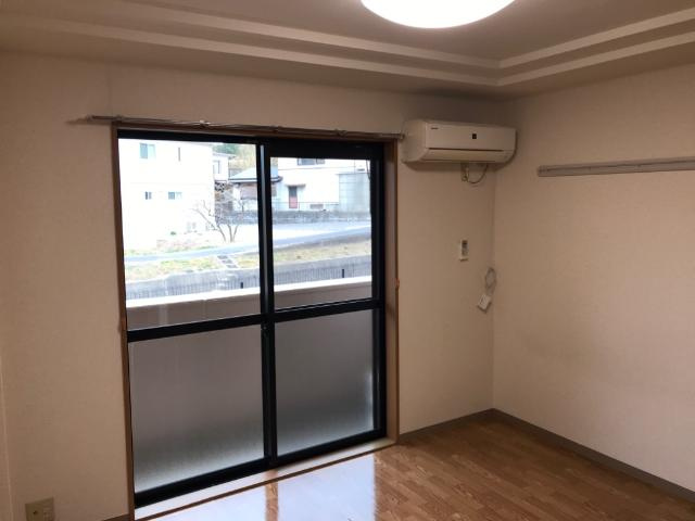 コンフォース本宿の内装|洋室