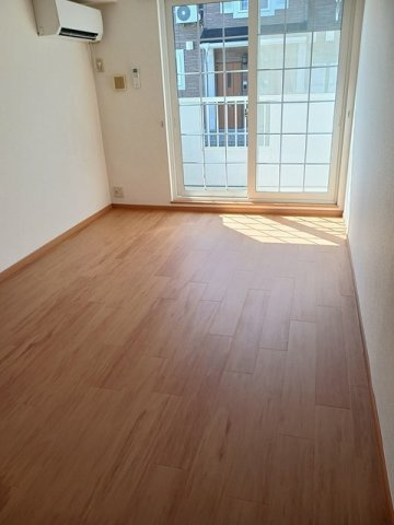 クレストールＢの居間・リビング