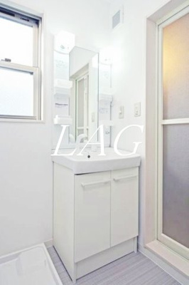 【洗面所】 | レオ参拾七番館 | 洗面台です。