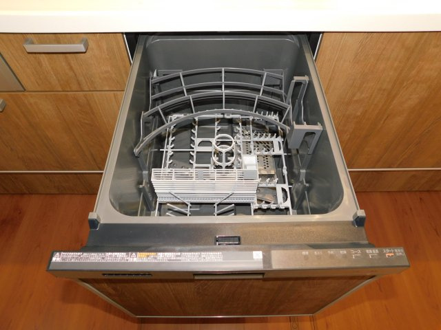 名古屋市中川区万場１丁目の新築一戸建のキッチン|◇食洗機◇　　家事の時短になる便利な食洗機付き！