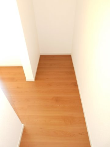 名古屋市中川区万場１丁目の新築一戸建の収納|◇ウォークインクローゼット◇　　家族の洋服や季節の荷物など大容量収納できます！