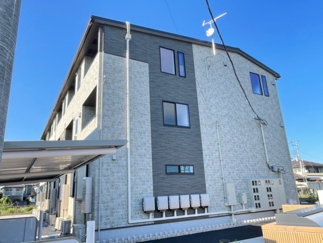 シュティルの外観