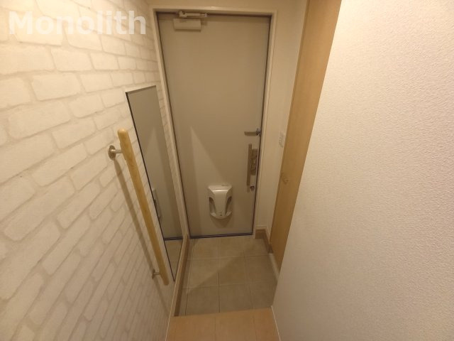 グリーンルーフⅡの玄関