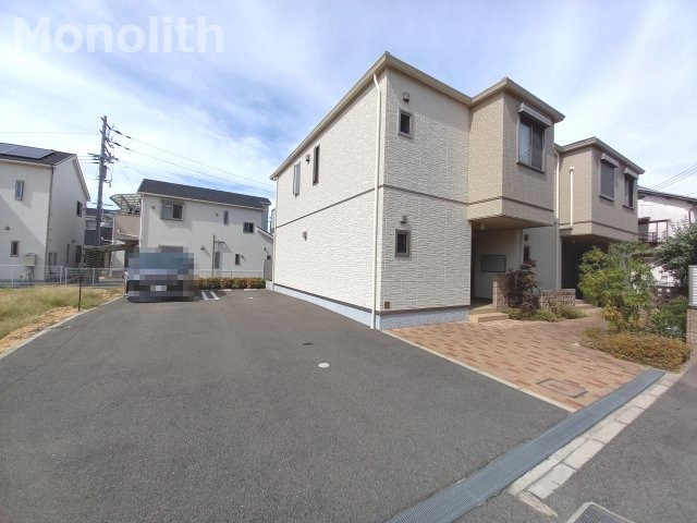 グリーンルーフⅡの駐車場