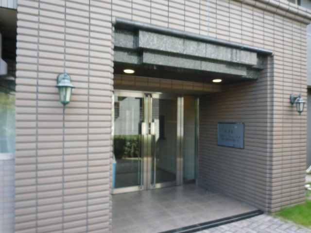 プライムアーバン平井のエントランス|※参考写真