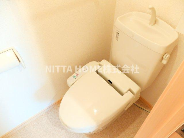 丹波篠山市宇土のアパートのトイレ|ウォシュレットも完備しています◎