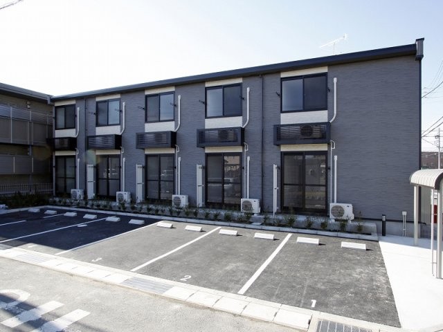 レオパレス糸田の外観
