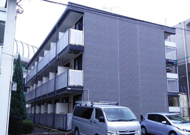 レオパレス上社ＬＡ１の外観