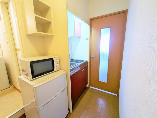 レオパレスえむてぃーのキッチン|設備仕様は号室により異なる為、現況を優先致します。