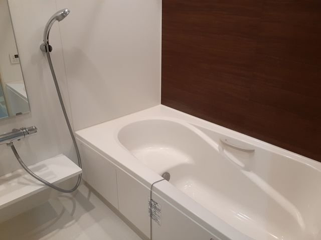 シン　タウン　ソレイユの浴室