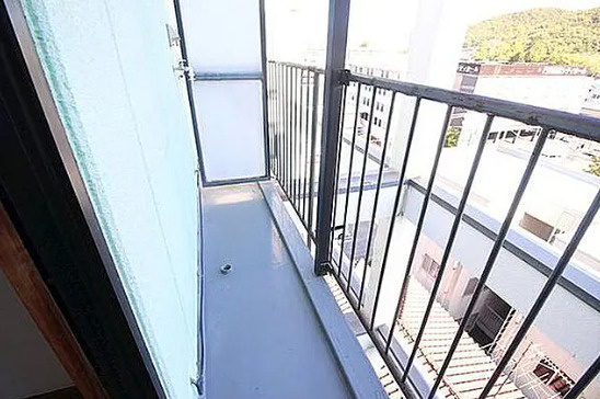 岡山市中区門田屋敷2丁目　一棟マンションのバルコニー