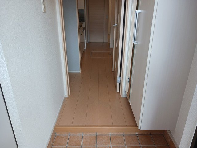 ベルローズの玄関
