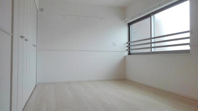 【寝室】 | アイリス